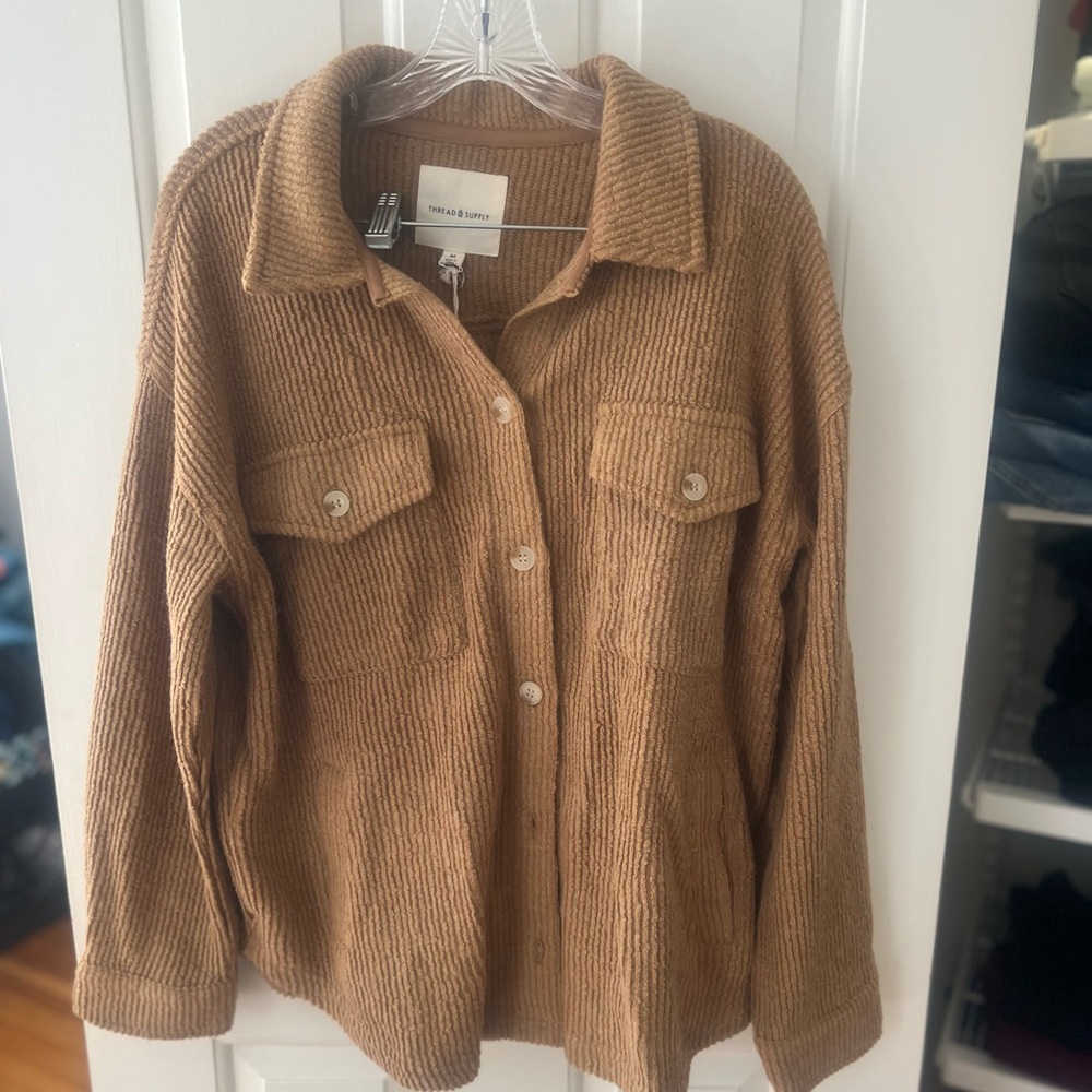 Tan shacket. Thread & supply brand. New with tags. Size m!
